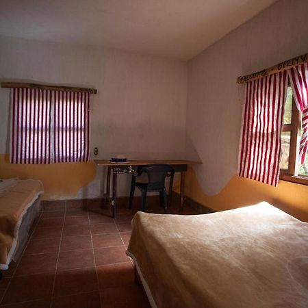 Hostal Checruz, Todos Santos Cuchumatan Huehuetenango Exteriör bild